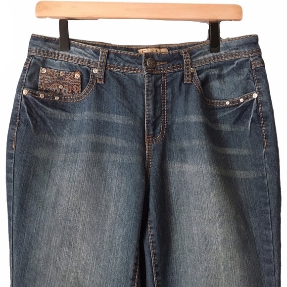 EARL JEANS Bootcut Bling Embroidered Pockets Mid Rise Stretch Denim Western 8 - Picture 2 of 12